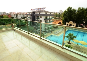 بينت هاوس باطلالة خلابة في كاستيل /ألانيا