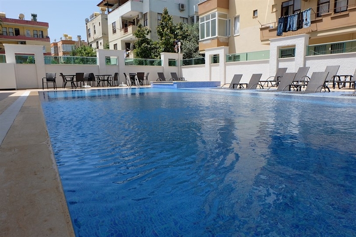 شقة غرفة و صالة في مركز الانيا