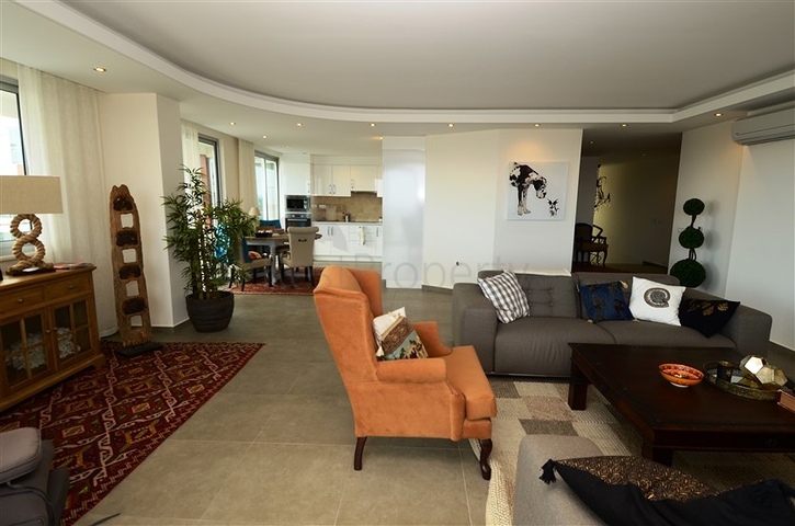 مجمع سكني عصري في جيكجيللي /ألانيا