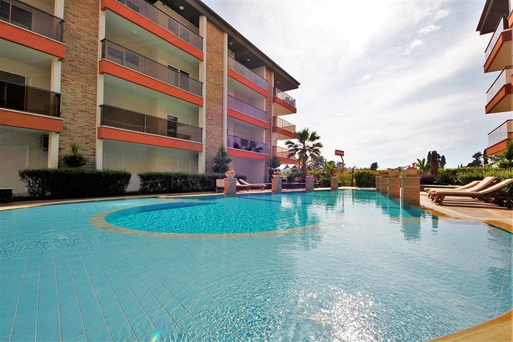 شقة على مسافة قريبة من الشاطئ في منطقة أفسلار – ألانيا