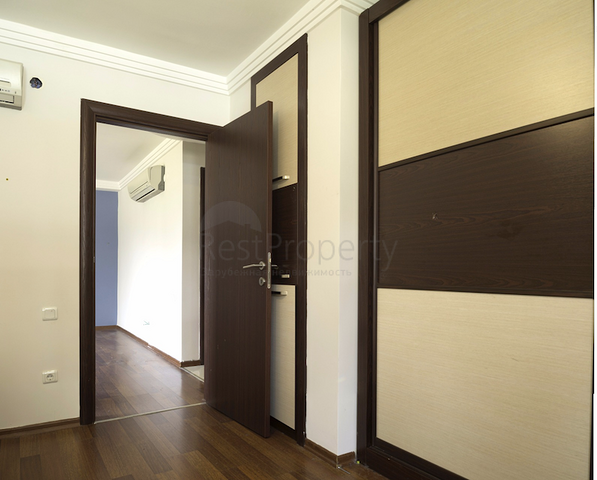 شقة بتخطيط 2+1 في حي كالجان من منطقة لارا – أنطاليا