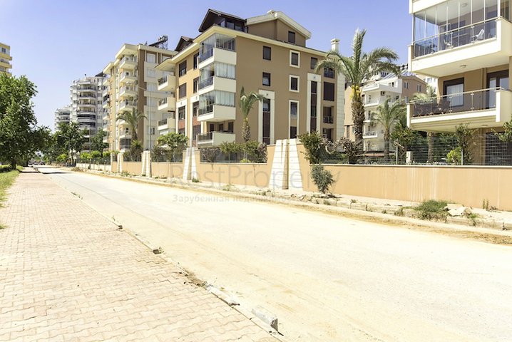 شقة بتخطيط 2+1 في حي كالجان من منطقة لارا – أنطاليا