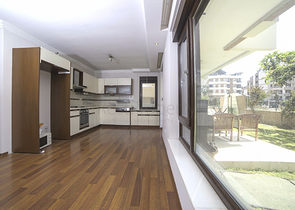 شقة بتخطيط 2+1 في حي كالجان من منطقة لارا – أنطاليا