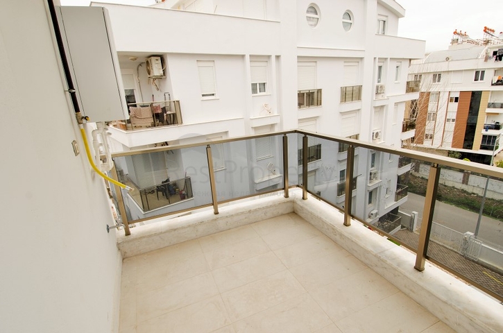 مشروع إستثماري قيد الإنشاء في منطقة كونيالتي – أنطاليا مع أقساط تصل إلى 24 شهر