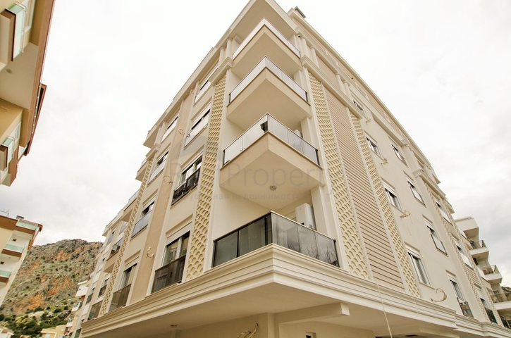 مشروع إستثماري قيد الإنشاء في منطقة كونيالتي – أنطاليا مع أقساط تصل إلى 24 شهر