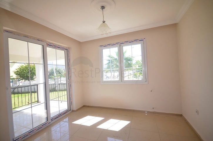 فيلا بتخطيط 6+1 بسعر مغري في منطقة فتحية