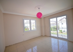 فيلا بتخطيط 6+1 بسعر مغري في منطقة فتحية