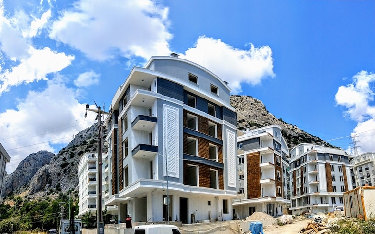 مشروع إستثماري قيد الإنشاء مع أقساط بدون فوائد في أنطاليا