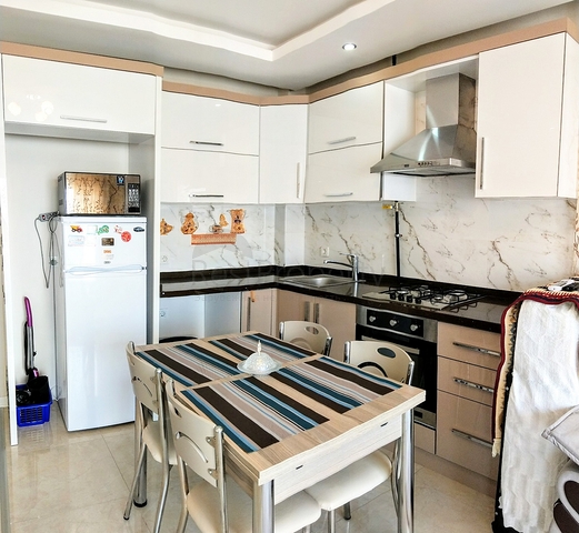 شقة مفروشة في حي ليمان من منطقة كونيالتي – أنطاليا