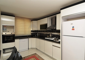 شقة مفروشة في منطقة محمودلار – ألانيا