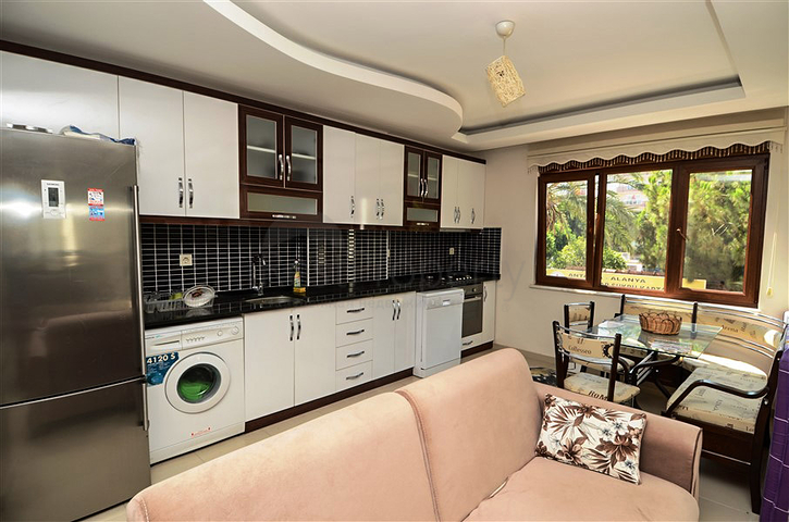 شقة مفروشة بغرفة نوم بسعر مغري في منطقة محمودلار – ألانيا