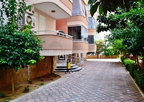 شقة مفروشة بتخطيط 2+1 في منطقة محمودلار – ألانيا