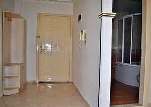 شقة مفروشة بتخطيط 2+1 في منطقة محمودلار – ألانيا