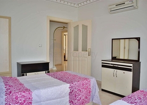 شقة مفروشة بتخطيط 2+1 في منطقة محمودلار – ألانيا