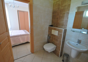 فيلا مفروشة بتخطيط 3+1 في منطقة كيمير – أنطاليا