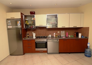 شقة واسعة على مسافة قريبة من البحر في منطقة توسمور – ألانيا