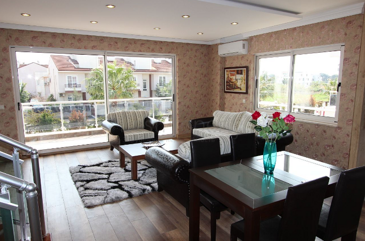 شقق بنتهاوس مفروشة في منطقة لارا – أنطاليا