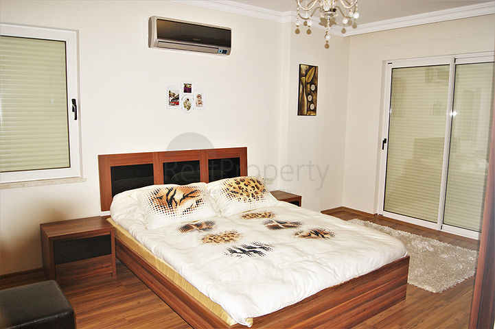 شقق بنتهاوس مفروشة في منطقة لارا – أنطاليا