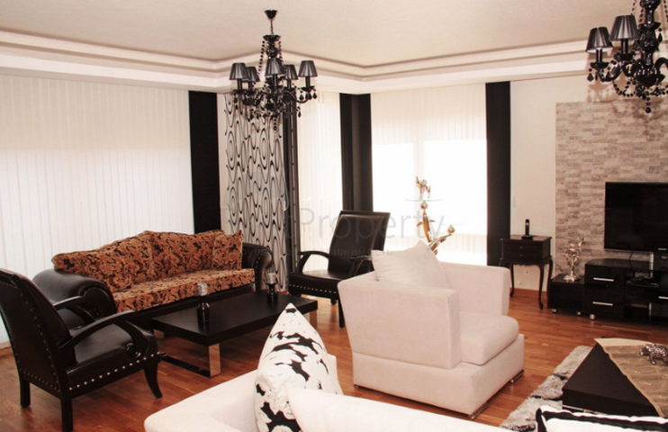 شقة مفروشة فاخرة بإطلالة بحرية وجبلية ساحرة في مدينة انطاليا