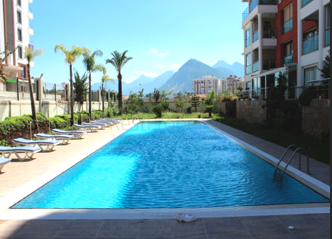 شقة مفروشة فاخرة بإطلالة بحرية وجبلية ساحرة في مدينة انطاليا