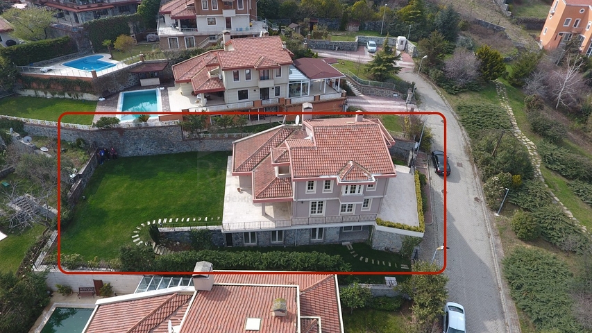                         فيلا فخمة مستقلة في سارير