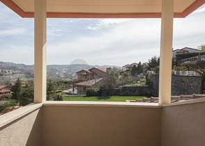                         فيلا فخمة مستقلة في سارير