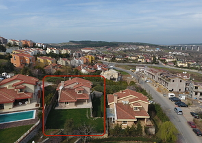                         فيلا فخمة مستقلة في سارير