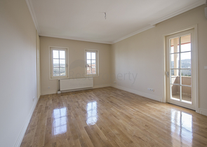                         فيلا فخمة مستقلة في سارير