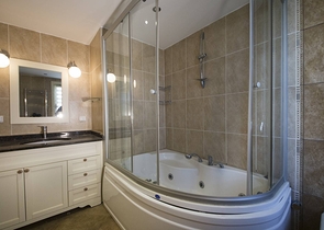                         فيلا فخمة مستقلة في سارير