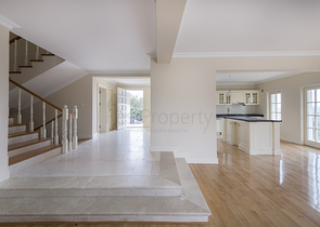                         فيلا فخمة مستقلة في سارير