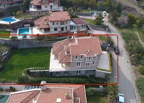                         فيلا فخمة مستقلة في سارير