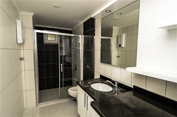 شقة بتخطيط 1+1 ضمن مجمع فاخر في منطقة أفسلار – ألانيا