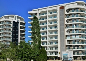 شقة بتخطيط 1+1 ضمن مجمع فاخر في منطقة أفسلار – ألانيا