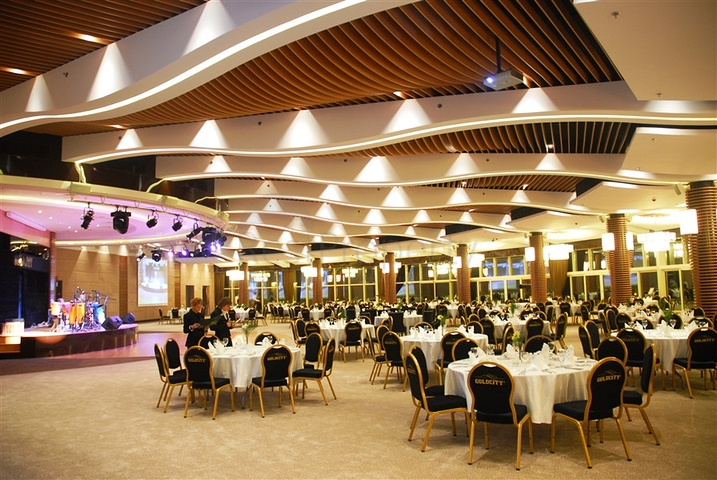 فيلا مفروشة بإطلالات خلابة وساحرة في منطقة كارجي جاك – ألانيا