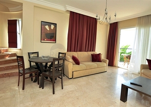 فيلا مفروشة بإطلالات خلابة وساحرة في منطقة كارجي جاك – ألانيا