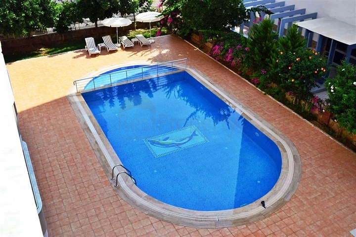 شقة واسعة ومشرقة في منطقة محمودلار – ألانيا