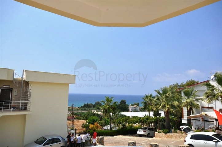 بنتهاوس بإطلالة بحرية مميزة في منطقة ديمرتاش – ألانيا