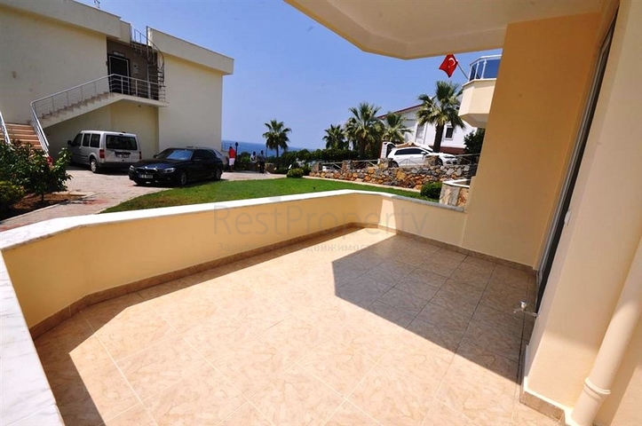 بنتهاوس بإطلالة بحرية مميزة في منطقة ديمرتاش – ألانيا