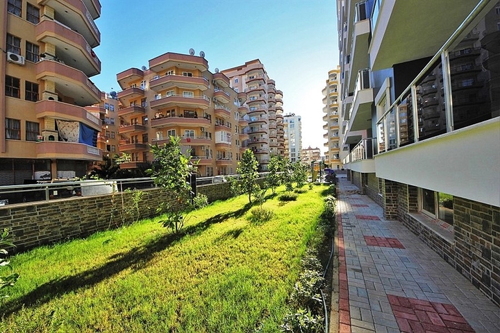 شقة بتخطيط 2+1 بسعر مناسب في منطقة محمودلار – ألانيا