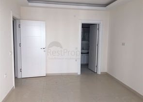 شقة بتخطيط 2+1 بسعر مناسب في منطقة محمودلار – ألانيا