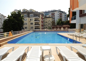 شقة بتخطيط 1+1 في منطقة توسمور – ألانيا