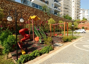 شقة بتخطيط 1+1 في منطقة توسمور – ألانيا