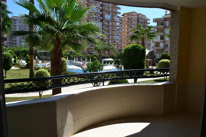 شقة بغرفتي نوم ضمن مجمع حديث في منطقة محمودلار – ألانيا