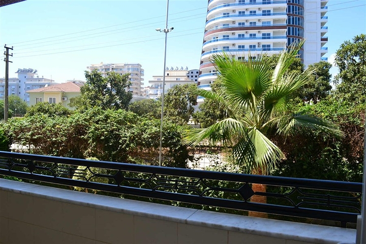 شقة بغرفتي نوم ضمن مجمع حديث في منطقة محمودلار – ألانيا