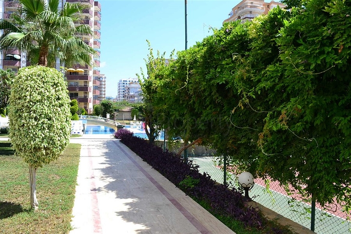 شقة بغرفتي نوم ضمن مجمع حديث في منطقة محمودلار – ألانيا