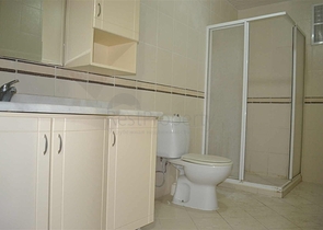 شقة بغرفتي نوم ضمن مجمع حديث في منطقة محمودلار – ألانيا