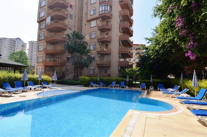 شقة واسعة مفروشة في منطقة توسمور – ألانيا