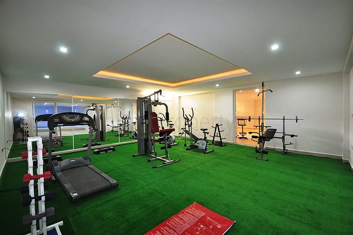 شقة مفروشة بإطلالة مباشرة على البحر في منطقة كاستل – ألانيا