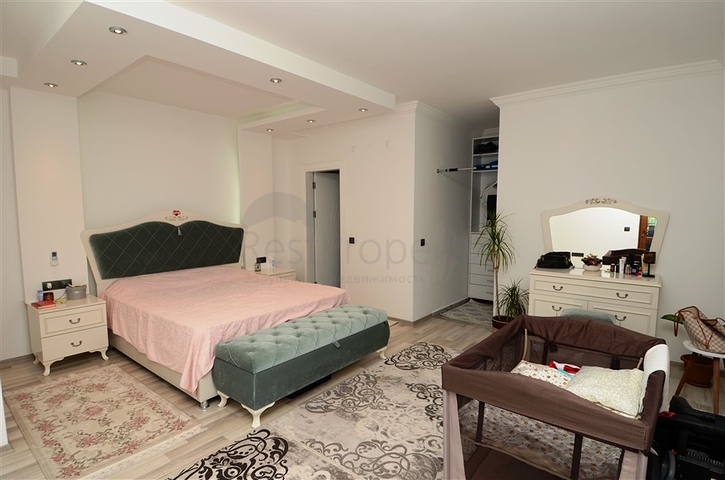 شقة واسعة مفروشة في منطقة كاستل – ألانيا