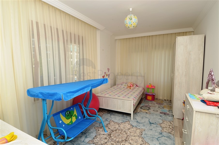 شقة واسعة مفروشة في منطقة كاستل – ألانيا